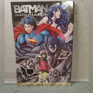 BATMAN & THE JUSTICE LEAGUE SPECIAL PREVIEW EDITION MANGA BOOK-Shiori Teshirogi
